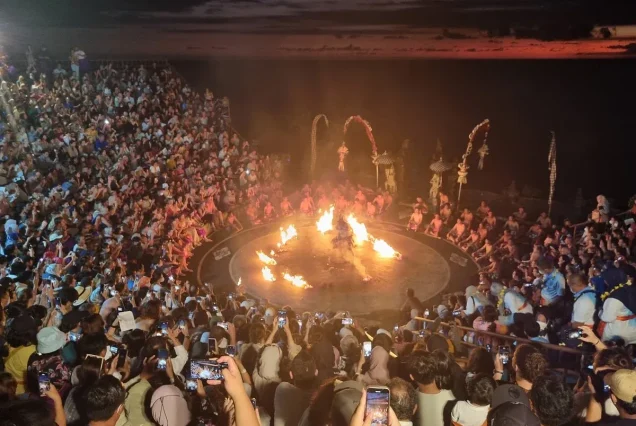 uluwatu,uluwatutemple,kecakdance