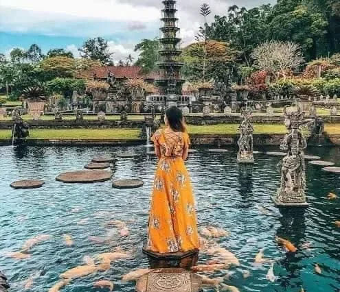 bali instagram trip: lempuyang and tirta gangga in a day all inclusive