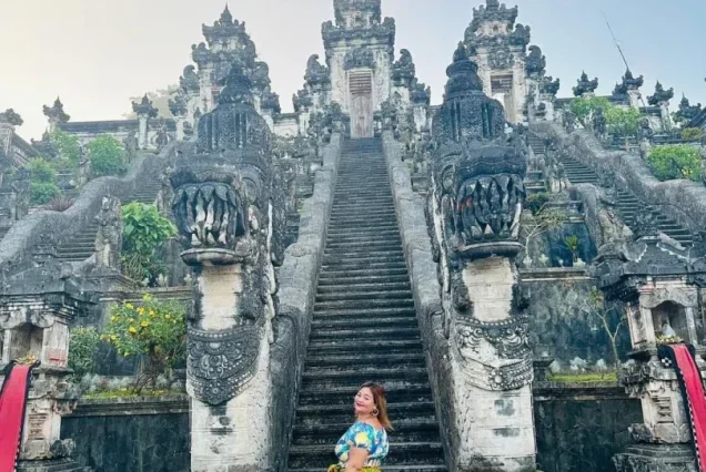 bali instagram trip: lempuyang and tirta gangga in a day all inclusive