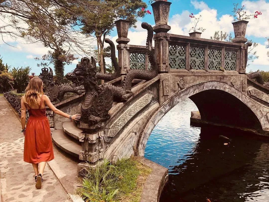 bali instagram trip: lempuyang and tirta gangga in a day all inclusive